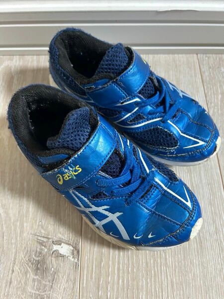 asicsアシックススニーカー運動靴上靴19cm