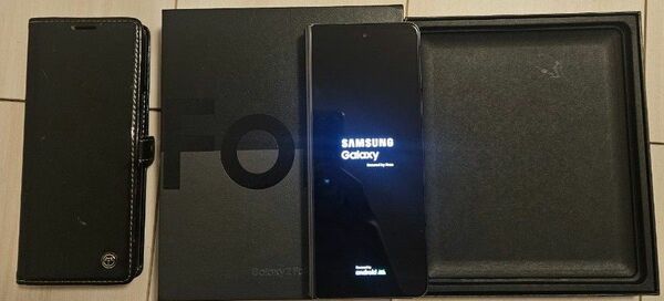 Samsung Galaxy Z Fold4 256GB ファントムブラック