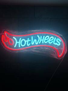 ホットウィール　HotWHeeLS ネオンサイン ディスプレイ ネオン LED 看板 インテリア 照明 明るい