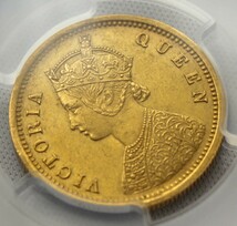 1862年 英領インド ビクトリア 1モハール金貨 PCGS MS61 『v on bust 2flowers』手変わり品!!_画像4