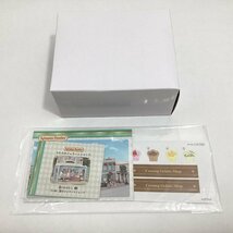 未使用　エポック社　シルバニアファミリー　街のジェラートショップ TS-06 + 街灯 TF-01　Sylvanian Families TOWN　カウンター　テーブル_画像6