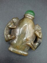 中国 骨董 玉石製 獣耳 鼻煙壺 天然石 翡翠 彫刻 中国古美術 中国古玩 時代物 【2-b】_画像7