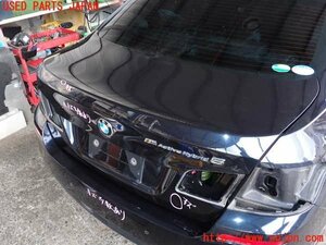 2UPJ-93091500]BMW アクティブハイブリッド5(AH5)(FZ35)（F10）トランク 中古