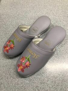  new goods toilet slippers imitation leather floral print embroidery anti-bacterial deodorization 26.( blue )