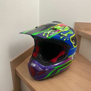 美品　Arai アライ V-CROSS4 BARCIA3 VX-4 Vクロス4 レプリカ バーシア3 Mサイズ　オフロードヘルメット 