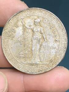 外国古銭銀貨　イギリス古銭銀貨　硬貨 貨幣 中国 世界コイン 壹圓 貿易銀 