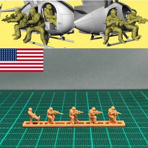 1/144 未組立 USA Special Force on Helicopter (fine detail) Resin Kit (S3037)の画像1