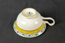 T01-1924 陶磁器 WEDGWOOD ウェッジウッド MISTRAL ミストラル 洋食器 カップ＆ソーサー 5客 MADE IN ENGLAND 陶磁器メーカー_画像4