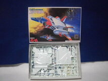 バンダイ【機動戦士ガンダム】メカコレNo.43▼1/144 大気圏内外両用戦闘機 コアブースター_画像2