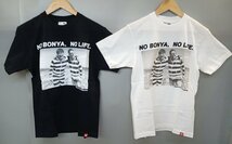 【未使用】 サンドウィッチマン サンドのぼんやり～ぬTV 限定フォトTシャツ Sサイズ 2枚セット ブラック & ホワイト [3-6] No.1267_画像1