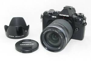 ★美品★OLYMPUS オリンパス OM-D E-M5 Mark II ブラック 14-150mm レンズキット バッテリー2個付き♪