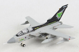 ヘルパウィングス 1/200 パナビア トーネード GR.4 イギリス空軍 No.9Sq 退役記念塗装 ZG775