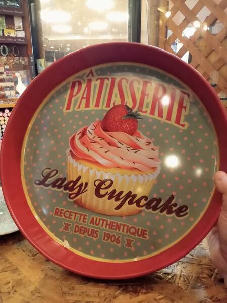 カップケーキ,ブリキ,トレー,お盆,レトロポップ,お菓子,ストロベリー,サークル,真円,雑貨,インテリア