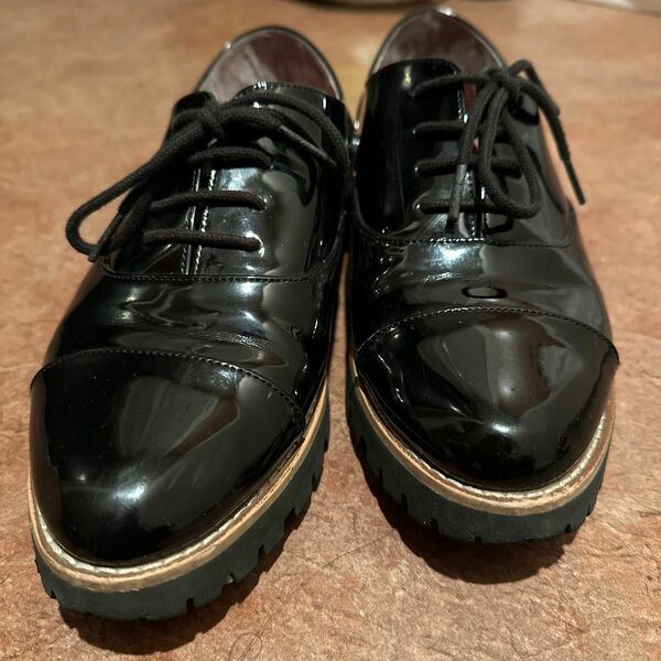 ブラック 革靴　