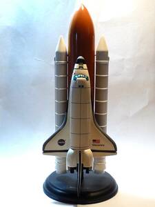 40606 Toys and models 1/200 NASA Space Shuttle Discovery スペースシャトル ディスカバリー号 木製 27cm