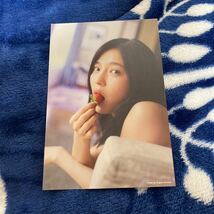 乃木坂46 4期生 乃木坂46 遠藤さくら1st写真集『可憐』& 早川聖来卒業記念写真集『また、いつか』写真集セット　応募券、ポストカード付_画像8