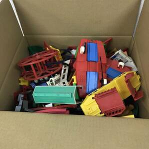 TOMY トミー プラレール まとめ セット 大量 レール 直線 曲線 線路 分岐 駅 等 大量 まとめ セット おもちゃ コレクション 青レールの画像4