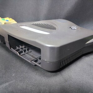 ニンテンドー64 Nintendo コントローラー２個 メモリー拡張パック N64 ブラック ジャンク扱いの画像3