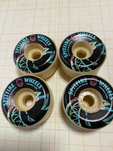 スピットファイア Formula Four 54mm 99a Conical 