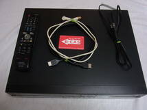 Sharp DVD レコーダー　DV-ACV52　2009年製　250GB　HDD　動作確認済み 純正リモコン、各種ケーブルつき_画像1