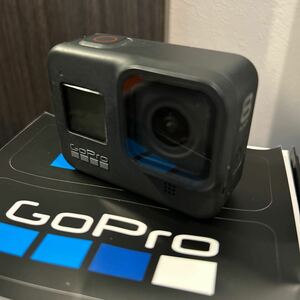 【美品！】GoPro ゴープロ BLACK HERO 8ウェアラブルアクションカメラSDカード64Gと本体保護カバー付き！