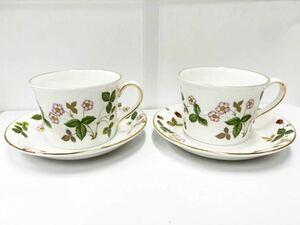 WEDGWOOD ウェッジウッド WILD STRAWBERRY ワイルドストロベリー カップ＆ソーサー ペア 食器 2客セット