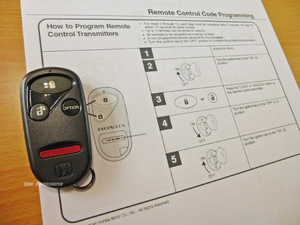 US Honda original HONDA keyless remote remote control w/panic button Panic button attaching USDM North America JDM EK CIVIC RL1 ODYSSEY AP1 AP2 S2000