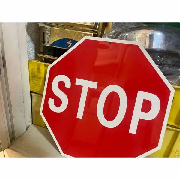 STOP 看板　ストップ　標識　アメリカ　ロードサイン