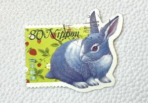 可愛いウサギの古切手　いちご/うさぎ/日本の切手