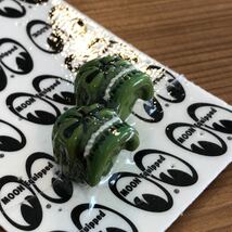 green skull グリーンスカル 120円発送可 髑髏 ドクロ 緑 mooneyes ムーンアイズ エアバルブキャップ エアバブル バイク 車 自転車_画像2