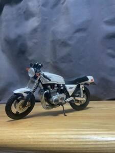 1/12 カワサキZ750FX プラモデル 完成品