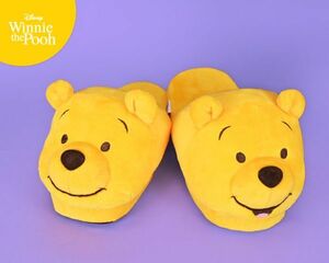 [ free shipping!!] Taiwan * prompt decision! regular goods!! Disney Winnie The Pooh soft toy slippers!
