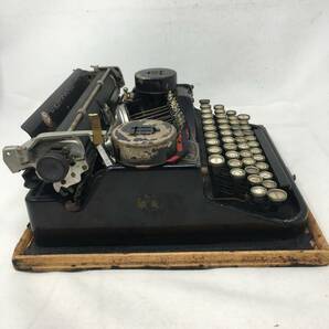 FY-048 Underwood Standard TypeWriter タイプライター アンダーウッド 当時物 保管品の画像5
