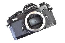 【極上中古美品】Nikon ニコン New FM2ブラック CEマーク入り最後期型　 清掃・整備済み・電池付き 希少な最終製造ロット2000年12月製_画像10