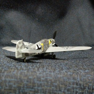 ■〒510円 ダイキャスト製・完成品「BF109G-6 グスタフ」1/72 ウィッティウイングス（管238）