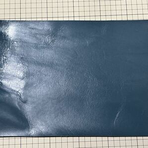 革 ハギレ 姫路レザー タンニン鞣しブルー 2ミリ厚 A4サイズ5枚 おまけ9枚の画像6