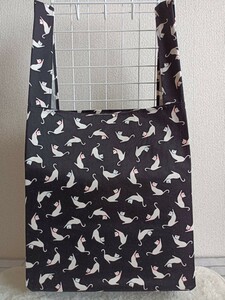 ◇ハンドメイド　エコバッグ　黒地に猫柄　サブバッグにも◇