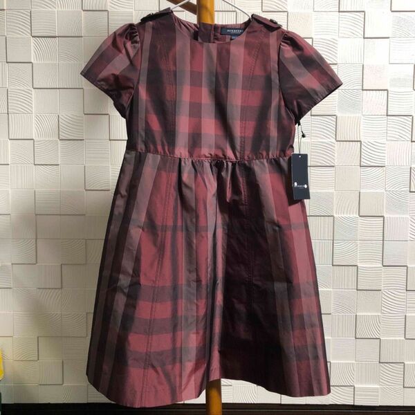未使用*Burberry*チェックワンピース 120
