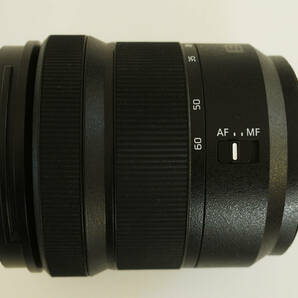 【未使用に近い美品】LUMIX S 20-60mm F3.5-5.6 ブラック S-R2060 フード付きの画像9