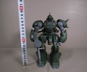 ★ガンダム・ザク・デザートタイプ・機動戦士ガンダム・ガンプラ・完成品★