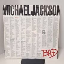 SC29 動作未確認 マイケル・ジャクソン Michael Jackson「BAD」帯付きLPレコード EPIC 28・3P-800 レンタルレコード　現状品_画像6