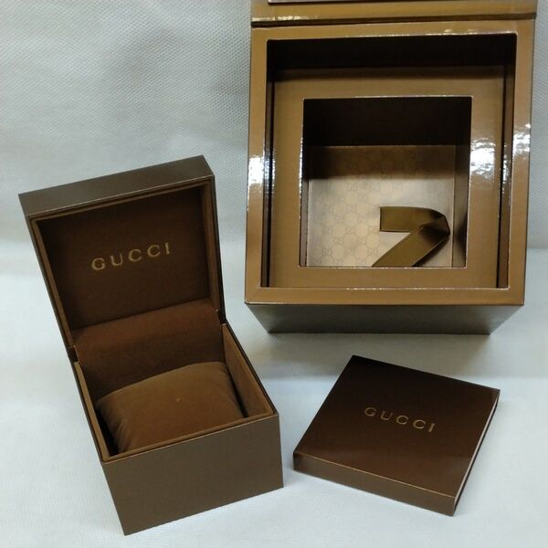 空箱★GUCCI★腕時計専用ケースのみ(取扱説明書付き)