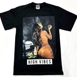 BI49)SHAKA WEAR HIGH VIBES レディ柄 プリント Tシャツ半袖/BLACK/LA/HIPHOP/3XL/大きいサイズ