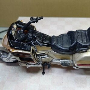 スケール 1/18 Honda GOLD WING ！ 世界の名バイクコレクション！ Maistの画像2