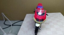  スケール 1/18 YAMAHA ！ 世界の名バイクコレクション！ Maist_画像3