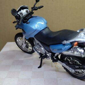 スケール 1/18 BMW F650 GS ！世界の名バイクコレクション！ Maistの画像4