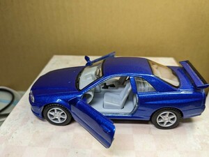 スケール　1/36 Nissan Skyline GTR R34 ！　日産　スカイライン　！　　　国産名車コレクション！