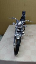 スケール 1/18 世界の名バイクコレクション！ メーカー等不詳 ！ Maist_画像3