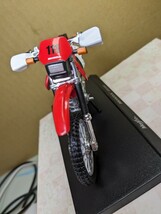 スケール　1/18 HONDA XR 400 ！　　　　世界の名バイクコレクション！　　Maisto_画像9