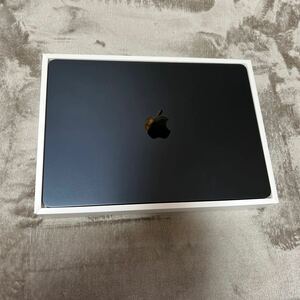 【美品】M2 MacBook Air 13.6 inch/8C CPU/10C GPU/16GB/512GB/ミッドナイト